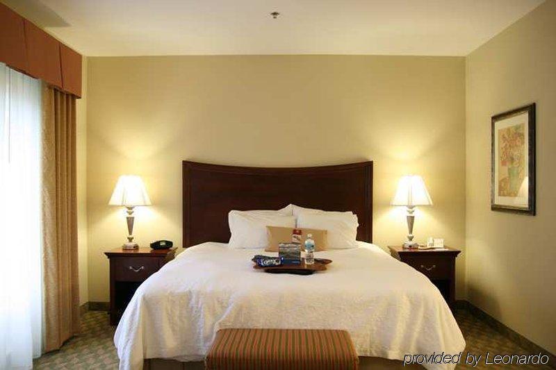 Hampton Inn & Suites Southern Pines-Pinehurst Aberdeen Værelse billede